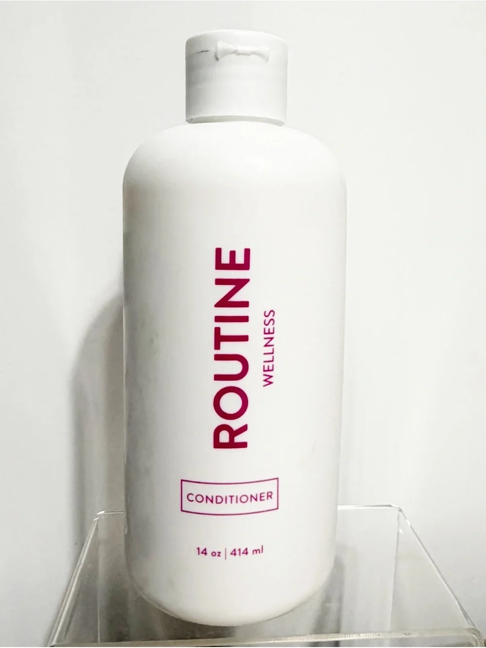 ROUTINE WELLNESS Rose Hips 14oz Conditioner ~ New & Sealed